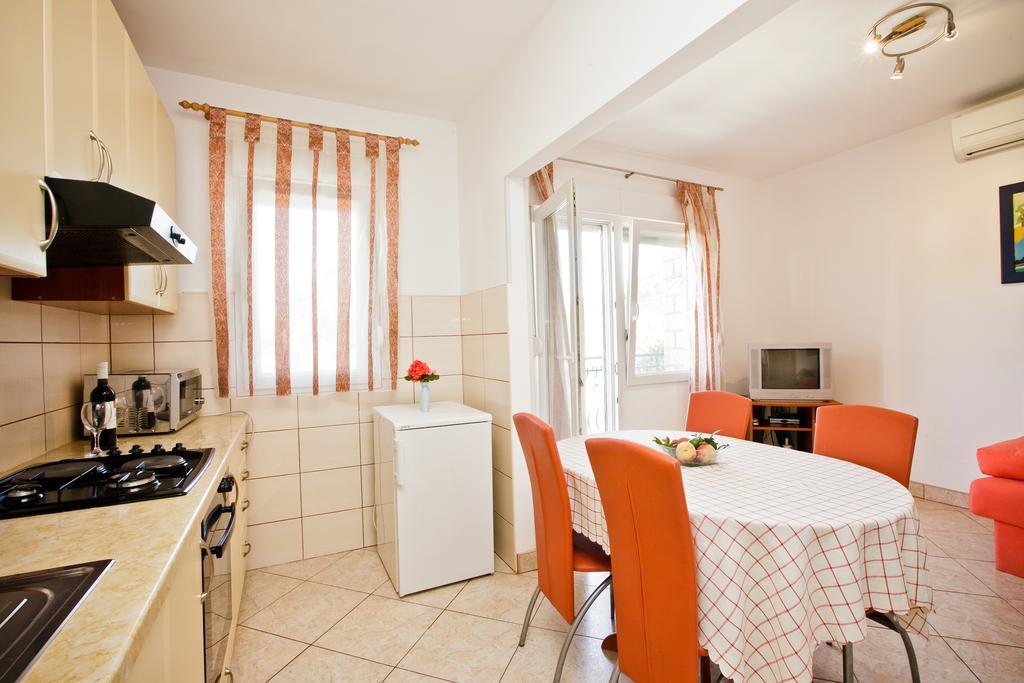Villa Stana Vinisce Luaran gambar